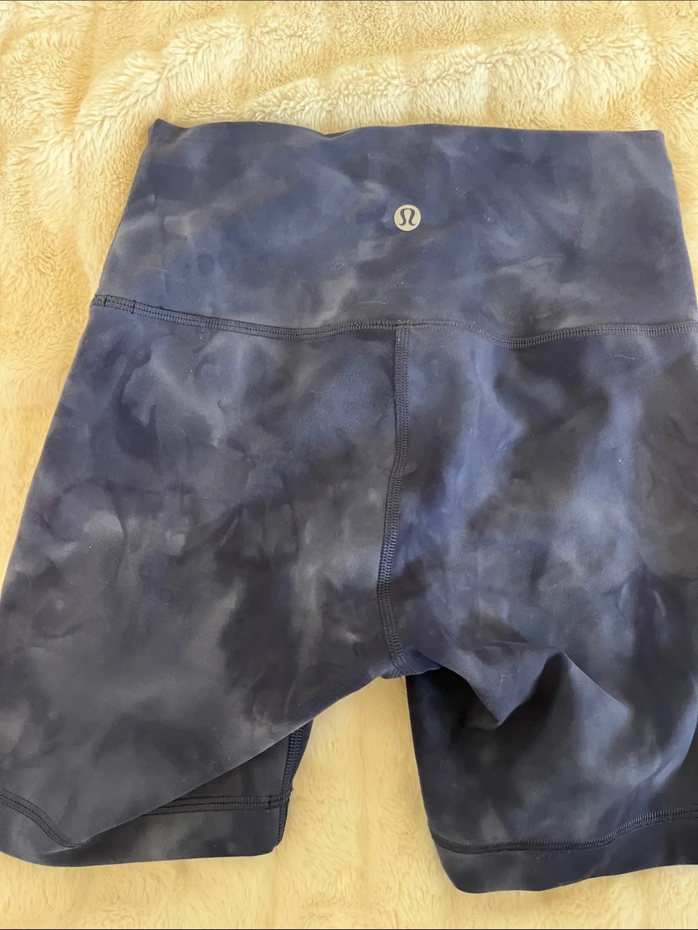 lululemon athletica Navy Tie-Dye High-Rise Bike Shorts - Picture 3 of 9